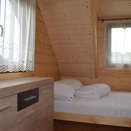 Feriehus 4 Domki U Ewy